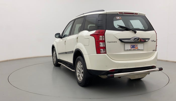 2017 Mahindra XUV500 W10 1.99, Diesel, Manual, 59,585 km, Left Back Diagonal