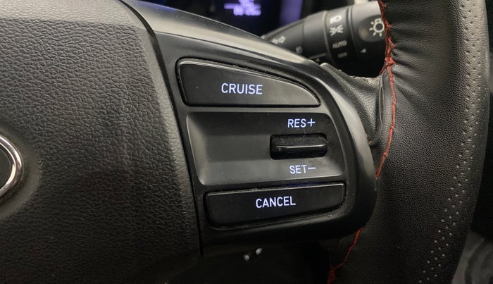 2020 Hyundai VENUE SX 1.0 TURBO, Petrol, Manual, 88,104 km, Adaptive Cruise Control