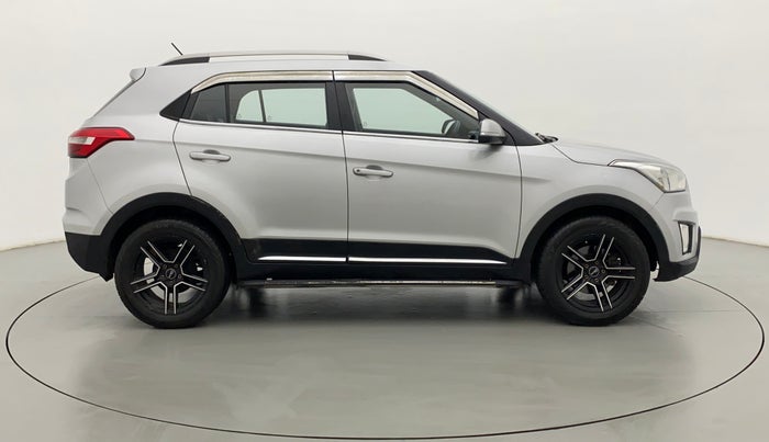 2016 Hyundai Creta 1.6 BASE, Petrol, Manual, 55,771 km, Right Side View