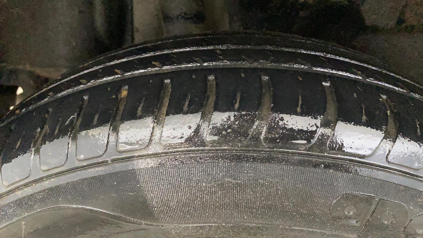 2018 Maruti Swift VXI, Petrol, Manual, 49,766 km, Right Rear Tyre Tread