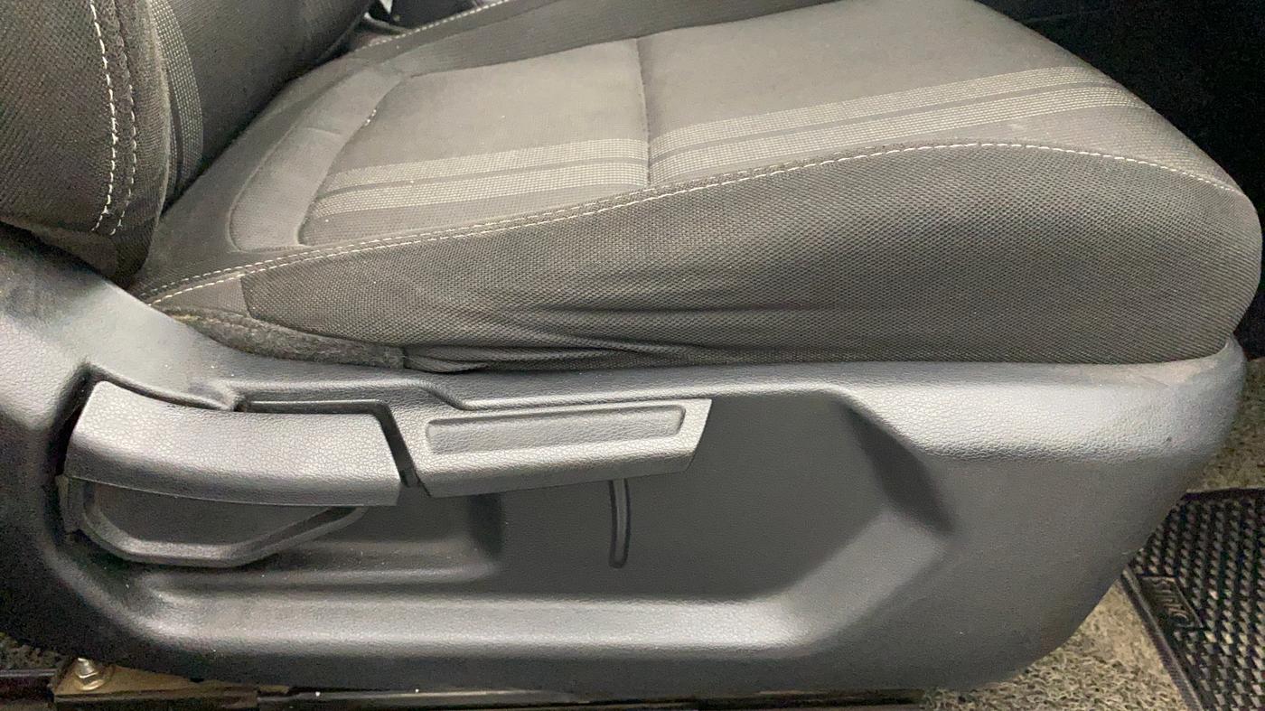 2019 Hyundai VENUE 1.4 CRDI MT SX, Diesel, Manual, 50,535 km, Driver Side Adjustment Panel