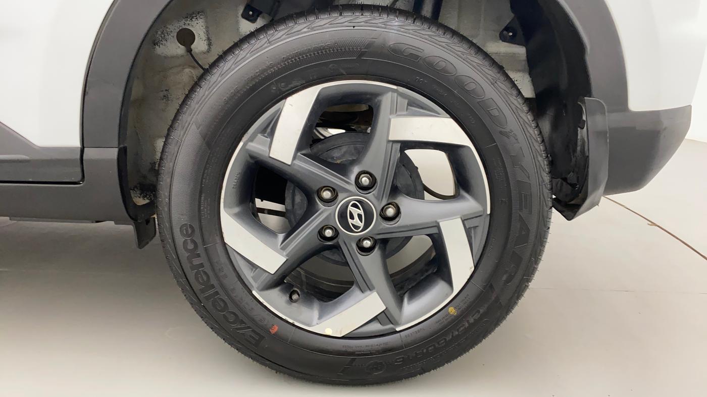 2019 Hyundai VENUE 1.4 CRDI MT SX, Diesel, Manual, 50,535 km, Left Rear Wheel