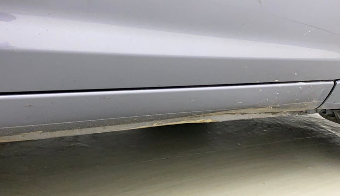 2011 Hyundai i20 MAGNA (O) 1.2, Petrol, Manual, 34,786 km, Right running board - Slightly dented