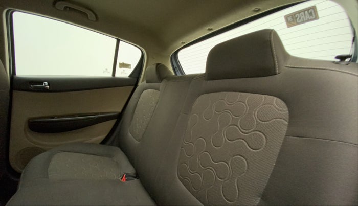 2011 Hyundai i20 MAGNA (O) 1.2, Petrol, Manual, 34,786 km, Right Side Rear Door Cabin
