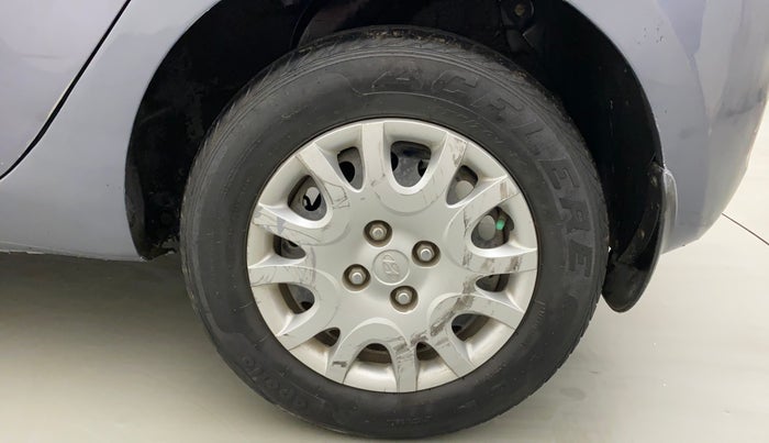 2011 Hyundai i20 MAGNA (O) 1.2, Petrol, Manual, 34,786 km, Left Rear Wheel