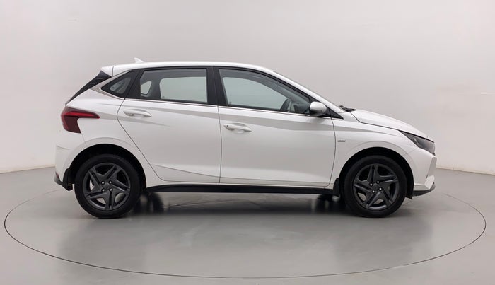 2023 Hyundai NEW I20 SPORTZ 1.2 AT, Petrol, Automatic, 9,662 km, Right Side View