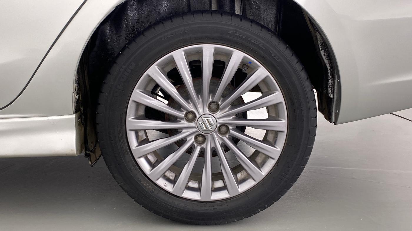2017 Maruti Ciaz 1.4 S, Petrol, Manual, 33,792 km, Left Rear Wheel