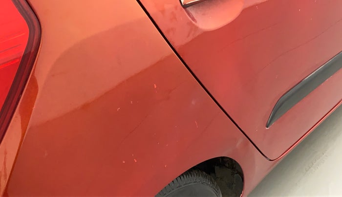 2012 Hyundai i10 MAGNA 1.2, Petrol, Manual, 33,460 km, Right quarter panel - Slightly dented