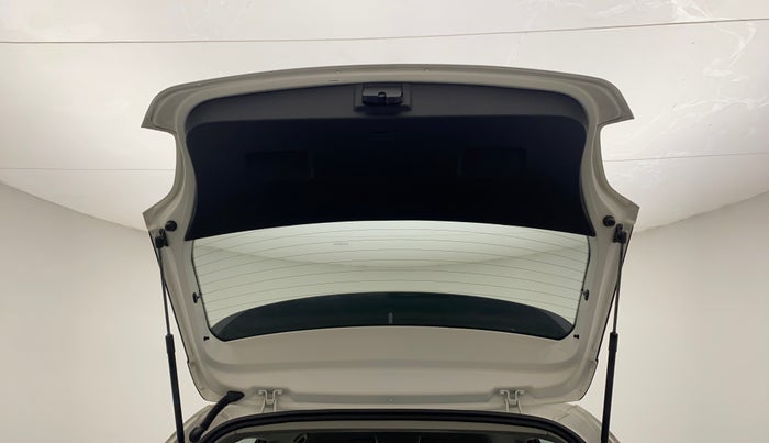 2021 Volkswagen Polo COMFORTLINE 1.0L TSI, Petrol, Manual, 47,415 km, Boot Door Open