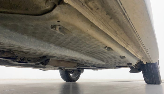 2021 Volkswagen Polo COMFORTLINE 1.0L TSI, Petrol, Manual, 47,415 km, Right Side Underbody