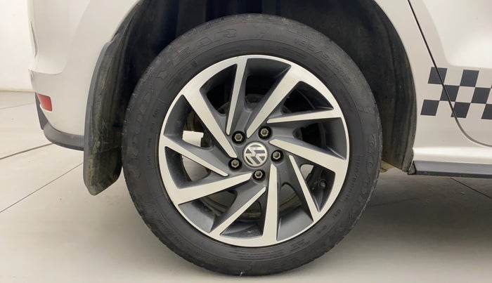 2021 Volkswagen Polo COMFORTLINE 1.0L TSI, Petrol, Manual, 47,415 km, Right Rear Wheel