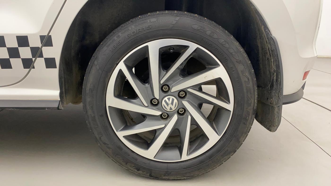 2021 Volkswagen Polo COMFORTLINE 1.0L TSI, Petrol, Manual, 47,415 km, Left Rear Wheel