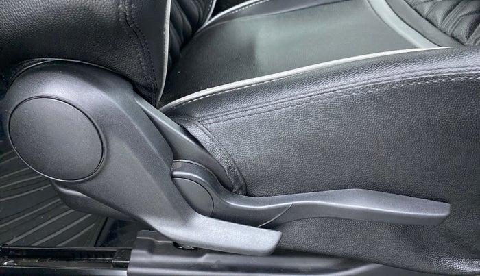 2021 Maruti Swift VXI D, Petrol, Manual, 8,807 km, Driver Side Adjustment Panel