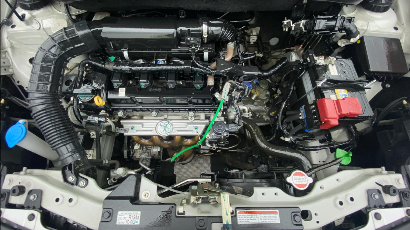 2021 Maruti Swift VXI D, Petrol, Manual, 8,807 km, Open Bonet