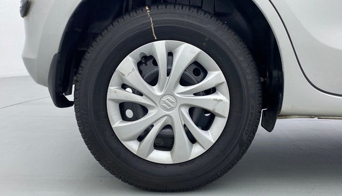 2021 Maruti Swift VXI D, Petrol, Manual, 8,807 km, Right Rear Wheel
