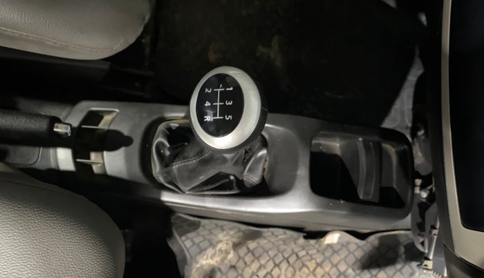 2014 Maruti Wagon R 1.0 VXI, Petrol, Manual, 22,960 km, Gear Lever