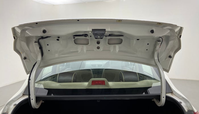 2017 Maruti Swift Dzire VXI, Petrol, Manual, 28,249 km, Boot Door Open