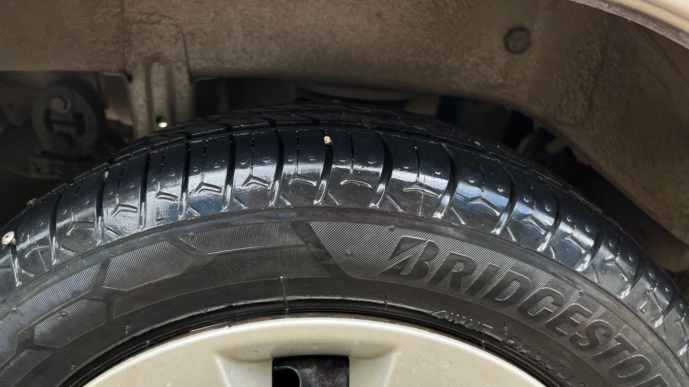 2013 Maruti Alto K10 VXI, Petrol, Manual, 45,404 km, Right Rear Tyre Tread