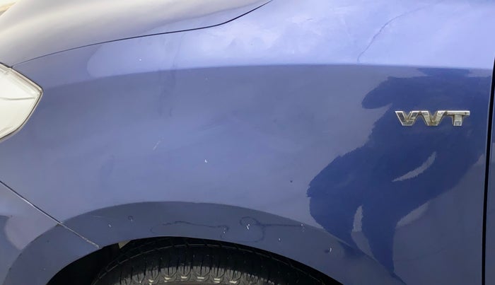 2017 Maruti Dzire VXI, Petrol, Manual, 90,390 km, Left fender - Minor scratches