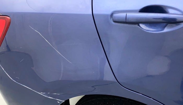2017 Maruti Dzire VXI, Petrol, Manual, 90,390 km, Right quarter panel - Slightly dented