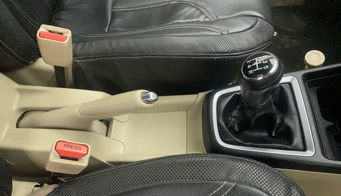 2017 Maruti Dzire VXI, Petrol, Manual, 90,390 km, Gear Lever