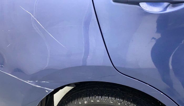 2017 Maruti Dzire VXI, Petrol, Manual, 90,390 km, Right quarter panel - Slightly rusted