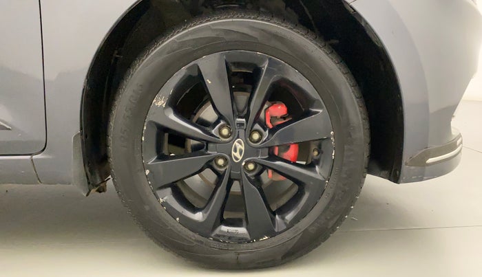 2017 Hyundai Elite i20 ASTA 1.2 (O), Petrol, Manual, 37,006 km, Right Front Wheel