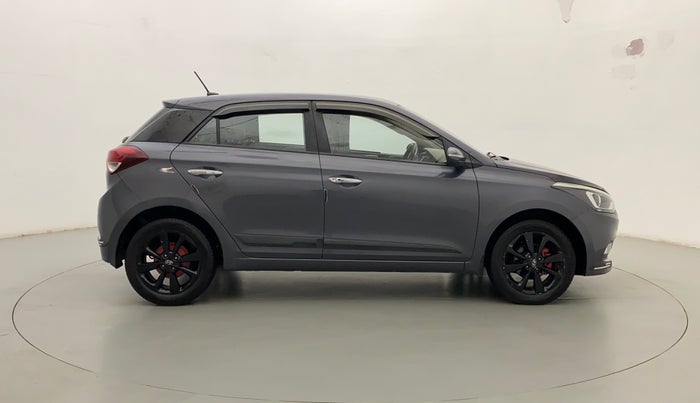 2017 Hyundai Elite i20 ASTA 1.2 (O), Petrol, Manual, 37,006 km, Right Side