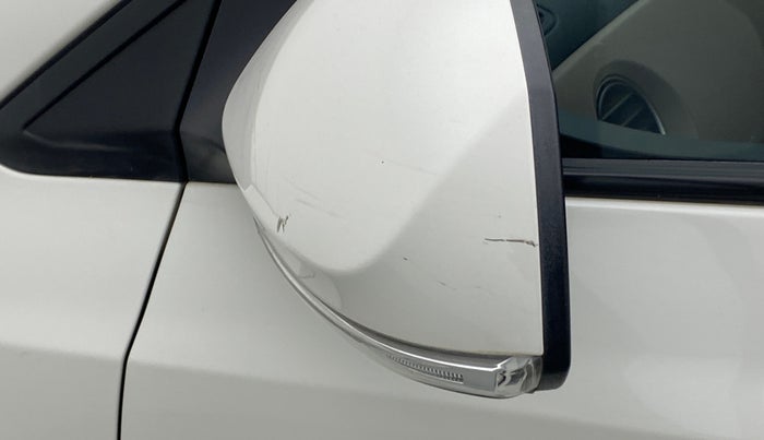 2015 Hyundai Grand i10 SPORTZ 1.2 KAPPA VTVT, Petrol, Manual, 60,794 km, Left rear-view mirror - Minor scratches