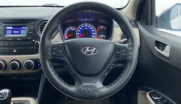 2015 Hyundai Grand i10 SPORTZ 1.2 KAPPA VTVT, Petrol, Manual, 60,794 km, Steering Wheel Close Up