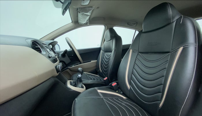 2015 Hyundai Grand i10 SPORTZ 1.2 KAPPA VTVT, Petrol, Manual, 60,794 km, Right Side Front Door Cabin