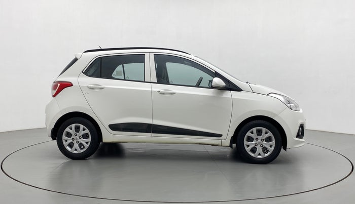 2015 Hyundai Grand i10 SPORTZ 1.2 KAPPA VTVT, Petrol, Manual, 60,794 km, Right Side View