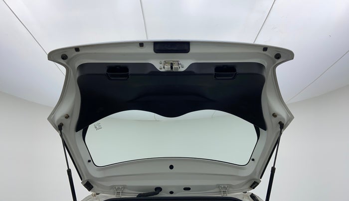 2020 Maruti Swift LXI, Petrol, Manual, 29,737 km, Boot Door Open