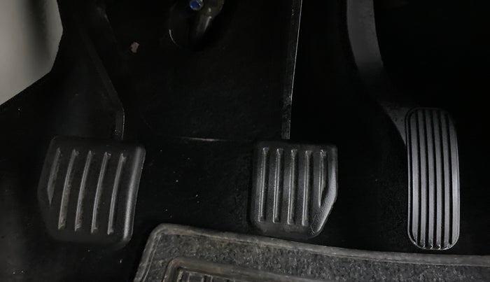 2021 Tata Safari XT+2.0 KRYOTEC, Diesel, Manual, 15,959 km, Pedals