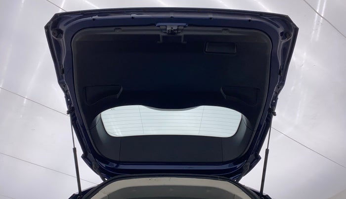 2021 Tata Safari XT+2.0 KRYOTEC, Diesel, Manual, 15,959 km, Boot Door Open