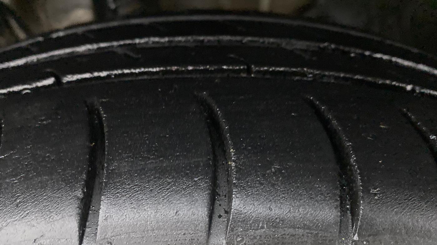 2018 Tata Tiago XZ PETROL, CNG, Manual, 79,688 km, Left Front Tyre Tread