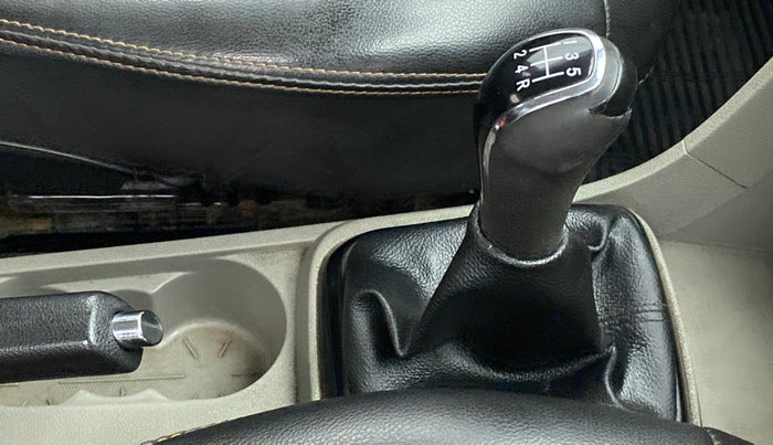 2018 Tata Tiago XZ PETROL, CNG, Manual, 79,688 km, Gear Lever