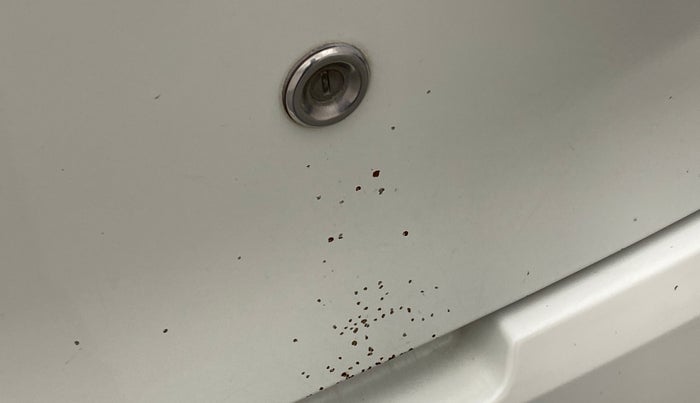 2018 Tata Tiago XZ PETROL, CNG, Manual, 79,688 km, Dicky (Boot door) - Paint has minor damage