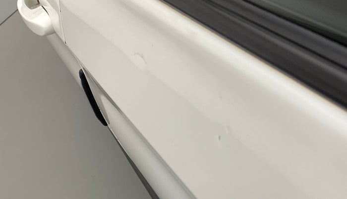 2018 Tata Tiago XZ PETROL, CNG, Manual, 79,688 km, Rear left door - Slightly dented