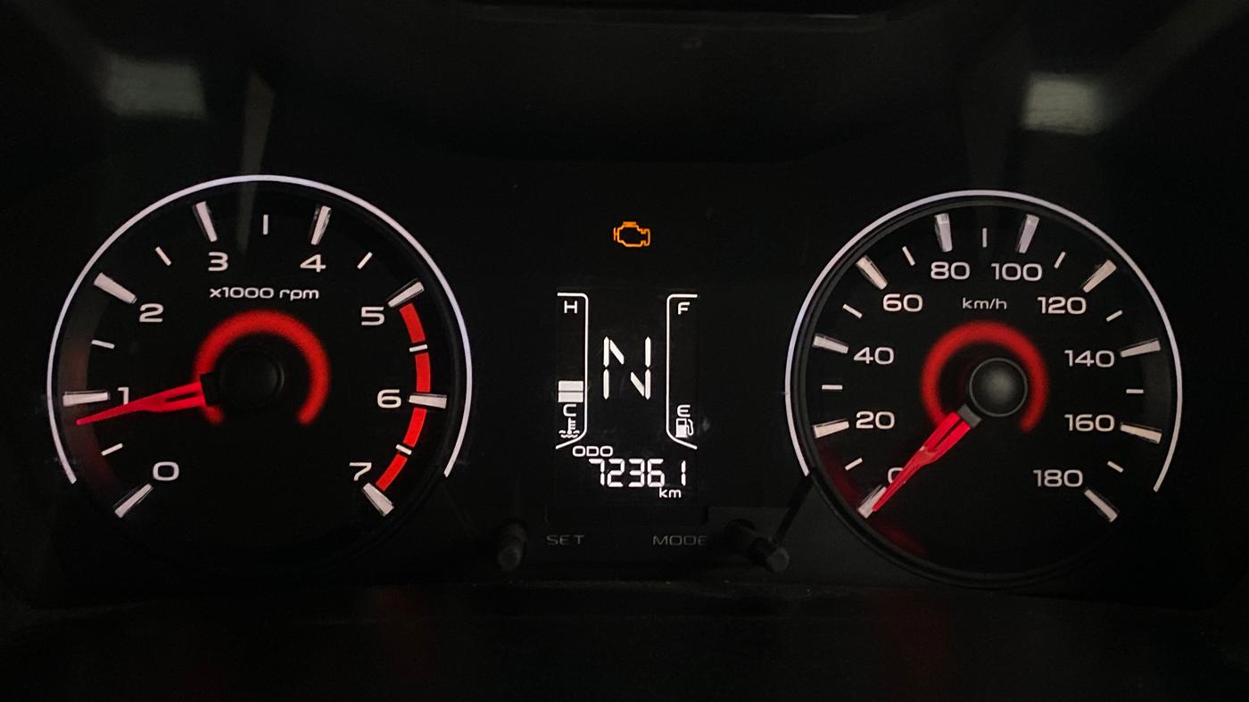 2016 Mahindra Kuv100 K8 6 STR, Petrol, Manual, 72,328 km, Odometer Image