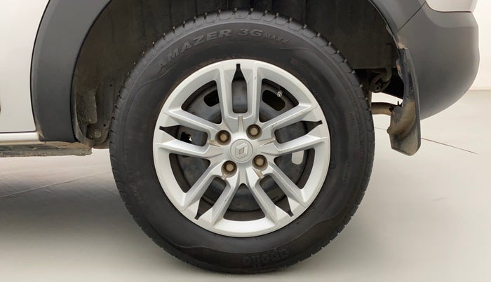 2019 Renault TRIBER RXL MT, Petrol, Manual, 50,945 km, Left Rear Wheel