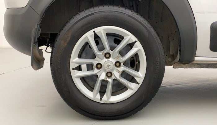 2019 Renault TRIBER RXL MT, Petrol, Manual, 50,945 km, Right Rear Wheel