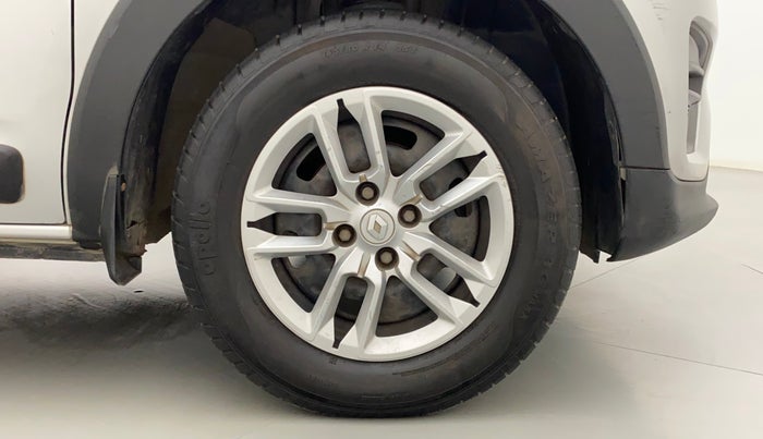 2019 Renault TRIBER RXL MT, Petrol, Manual, 50,945 km, Right Front Wheel