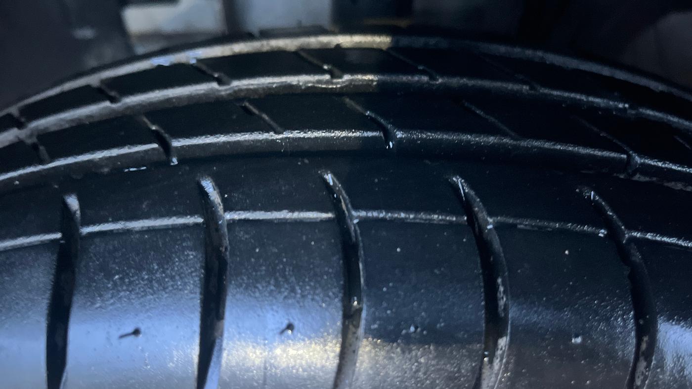 2024 Renault Kwid RXT 1.0, Petrol, Manual, 34,419 km, Left Front Tyre Tread