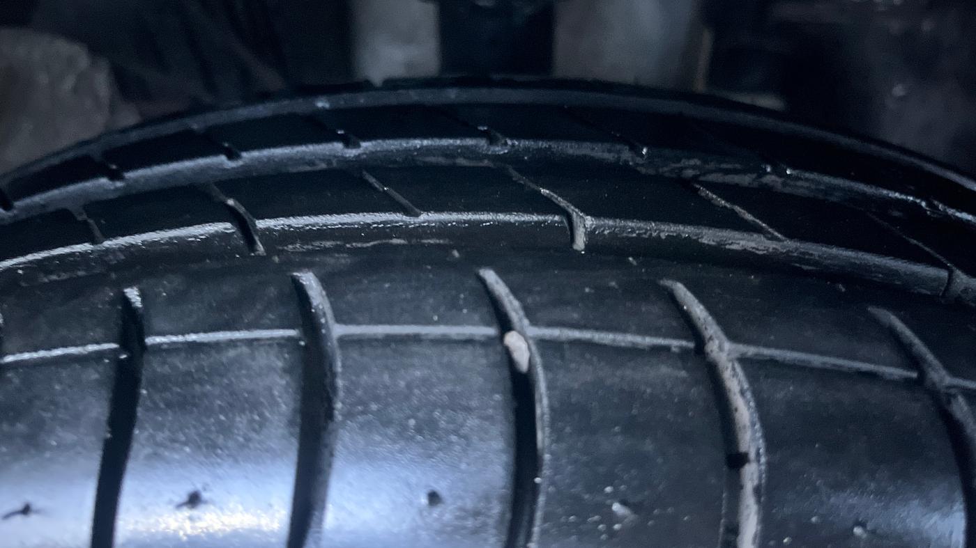 2024 Renault Kwid RXT 1.0, Petrol, Manual, 34,419 km, Right Front Tyre Tread