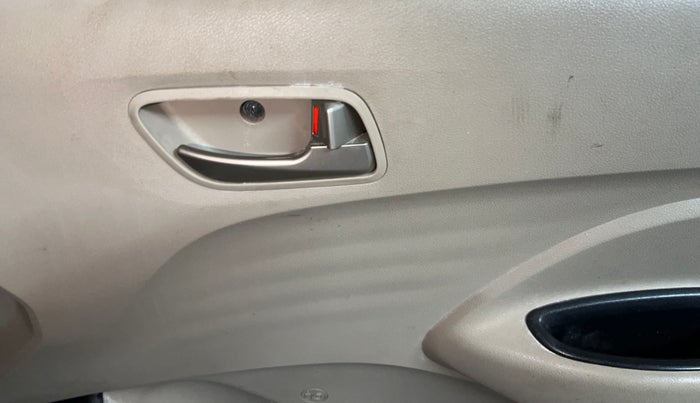 2018 Hyundai NEW SANTRO SPORTZ AMT, Petrol, Automatic, 24,506 km, Driver Side Door Panels Control