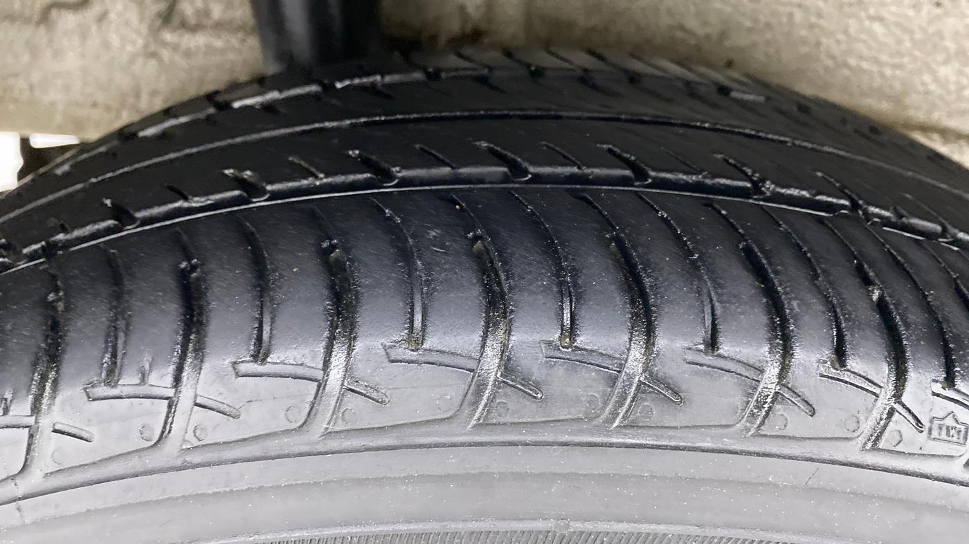 2019 Maruti New Wagon-R VXI 1.0, Petrol, Manual, 21,417 km, Right Rear Tyre Tread