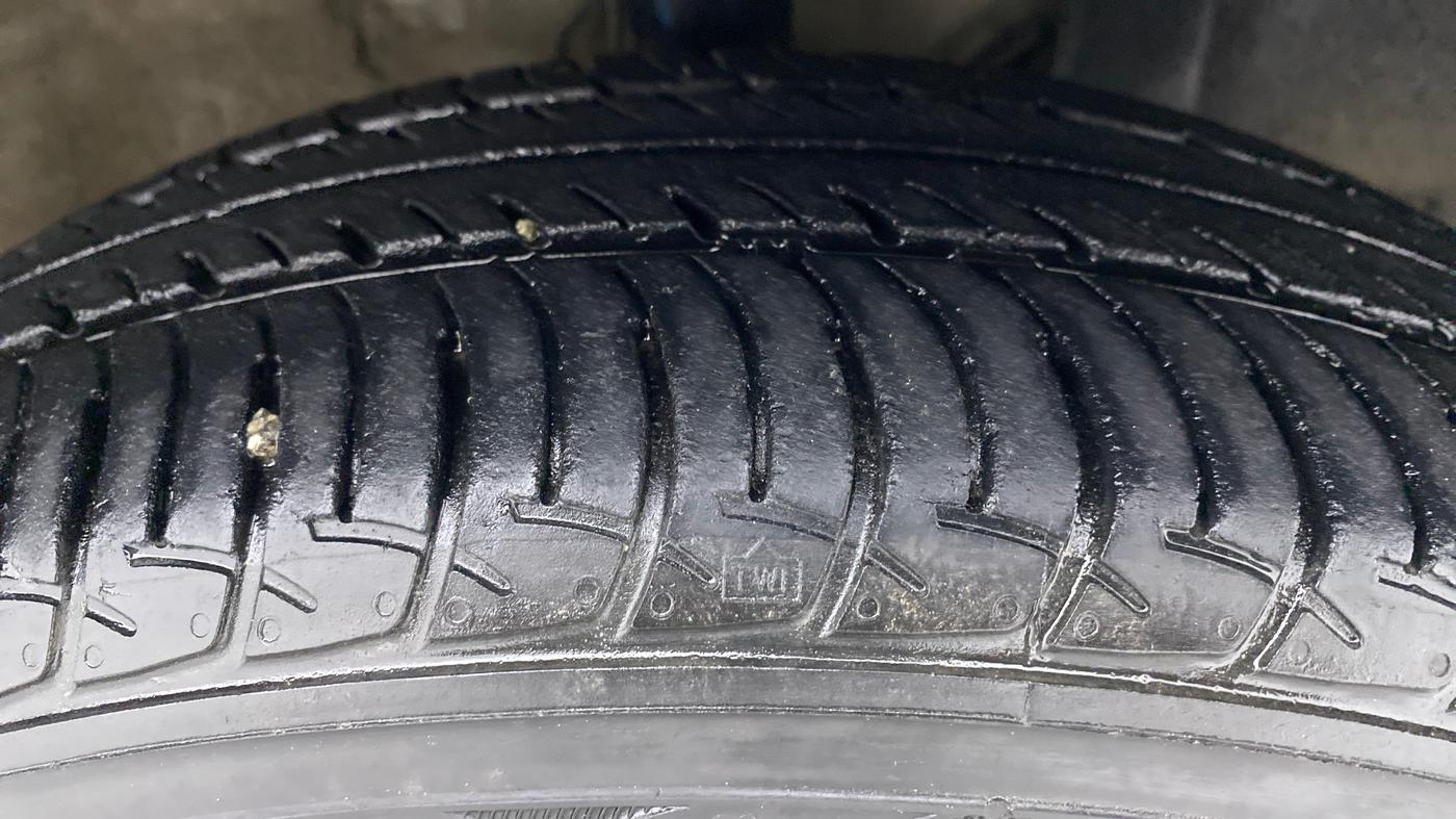 2019 Maruti New Wagon-R VXI 1.0, Petrol, Manual, 21,417 km, Right Front Tyre Tread