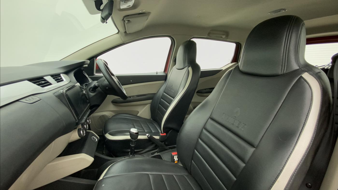 2021 Renault TRIBER RXZ, Petrol, Manual, 62,141 km, Right Side Front Door Cabin