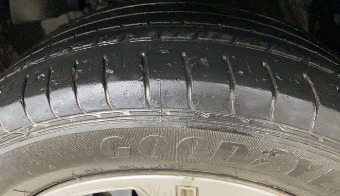 2020 Tata NEXON XM PETROL, Petrol, Manual, 70,532 km, Left Front Tyre Tread